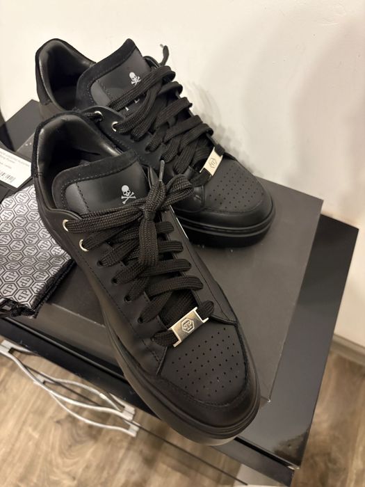 Vand sneakers philipp plein , noi in cutie , saculet , doar probați