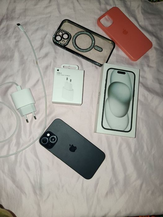 İphone 15, 3 ой болди олинганига, тоза холатта, ёмкость 100%