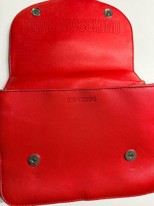 Оригинална дамска чанта Moschino