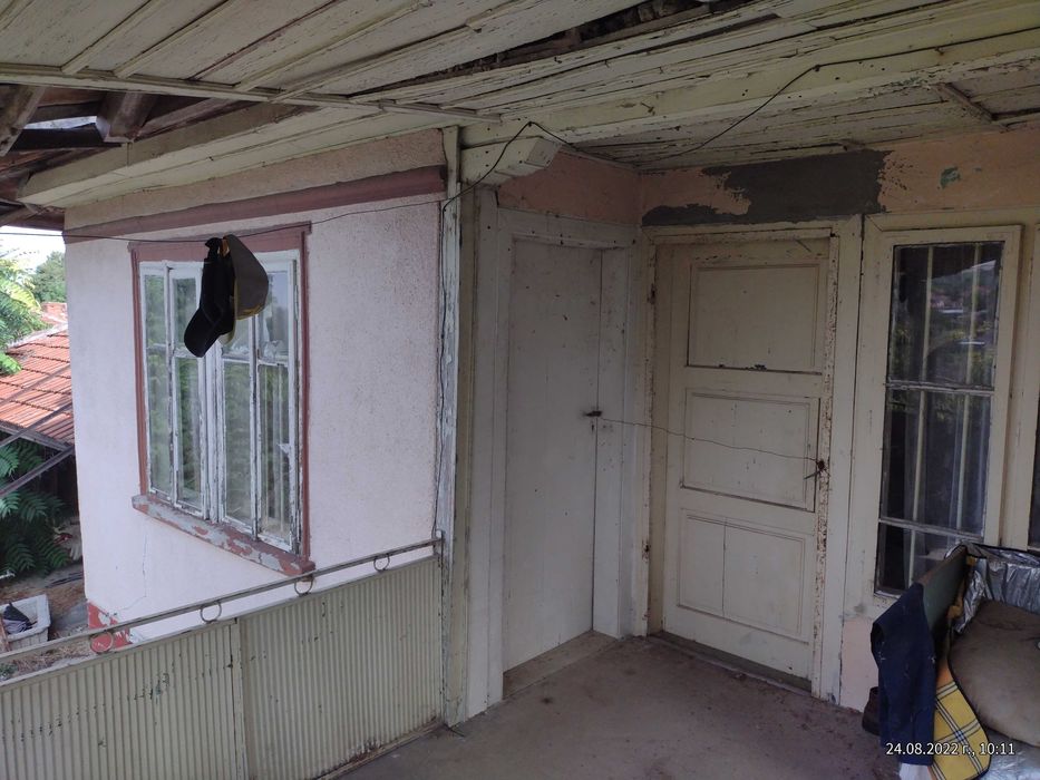 Продава се Къща в Варна, Възраждане 1 - 150 кв.м за 70 €/кв.м - Снимка #7