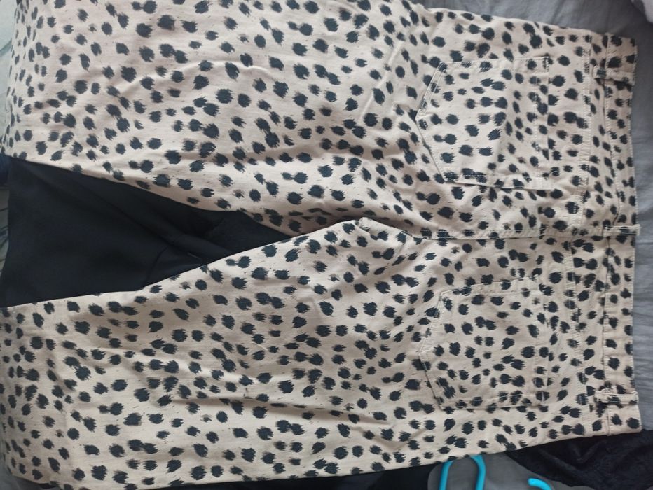 Pantaloni animal print