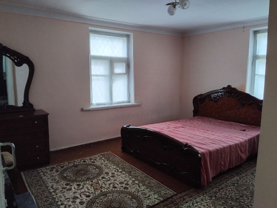 Kottej sotiladi, Angrenda