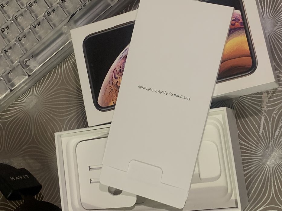 Айфон apple xs..