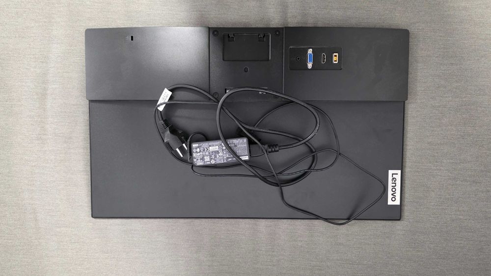 Monitor Lenovo Q24i-1L