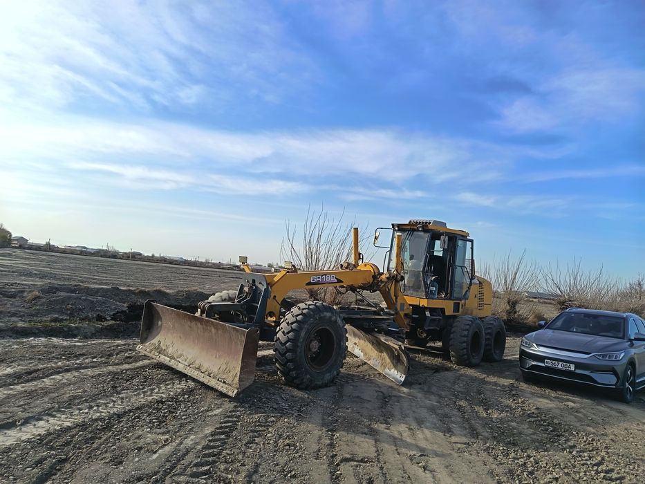 Автогрейдер xcmg 180