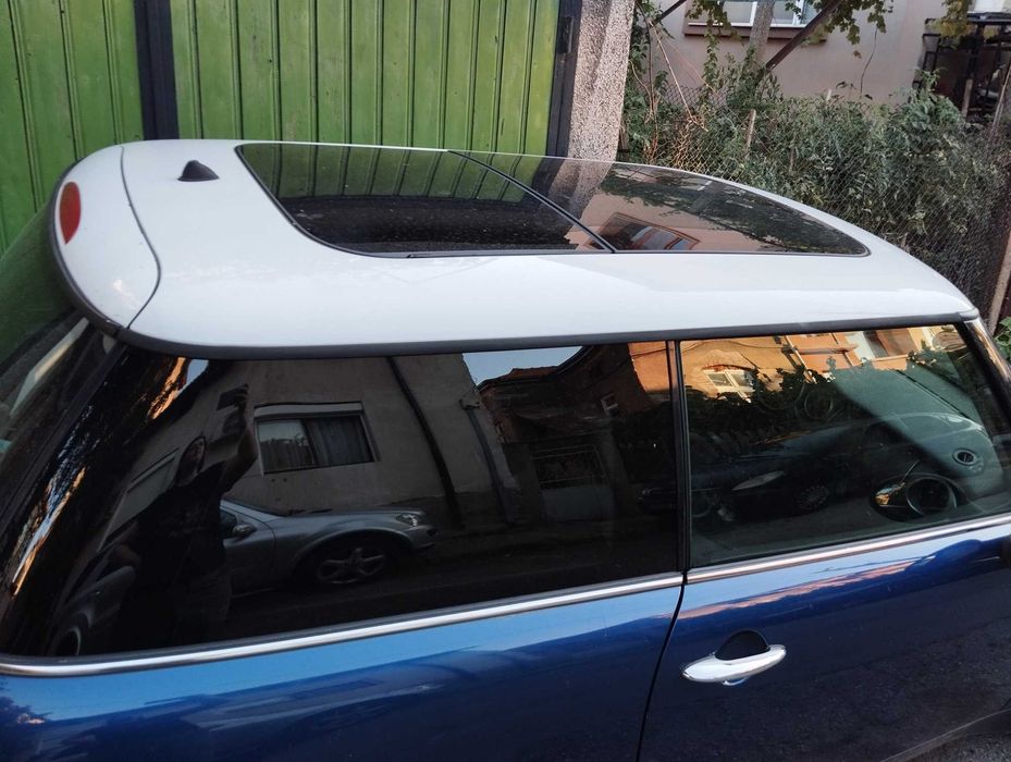 Продавам Мини Купър