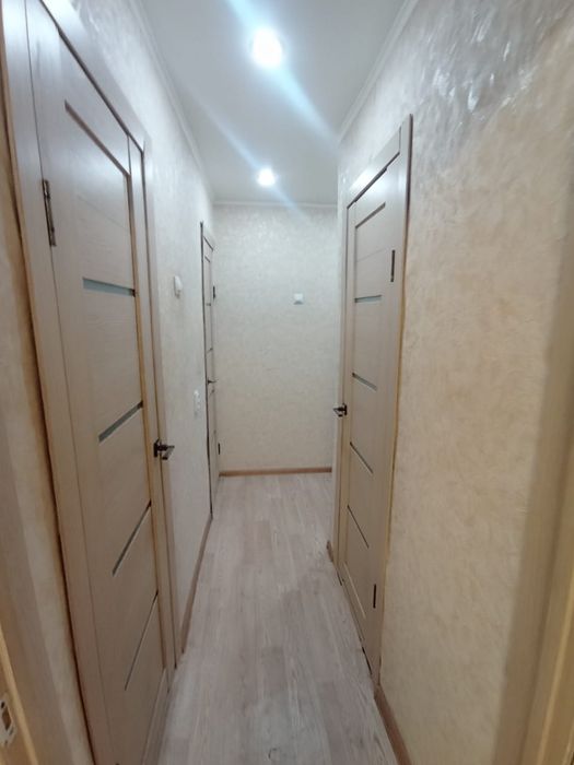 Продам 2к в центре 2/3