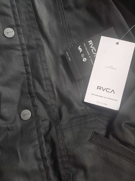 Дамско зимно яке RVCA, ново с етикет