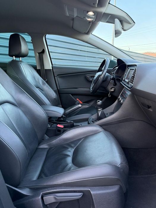 Seat Leon 1.6TDI Matrix Xenon Led Navigatie Lane Assist