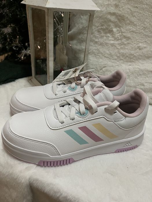 Нови детски маратонки Adidas 36 ; 36 2/3