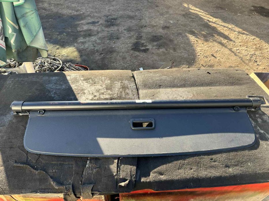 Щора за багажник за Vw Golf 5 комби прибираща 1k9867861