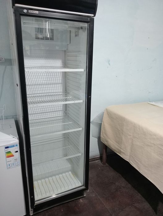 Холодильник ветринный