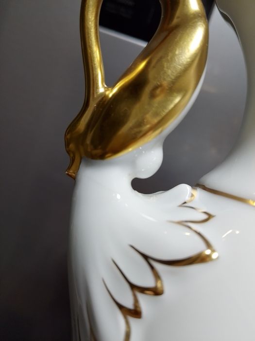 Винтажная фарфоровая ваза "Кaiser". Германия