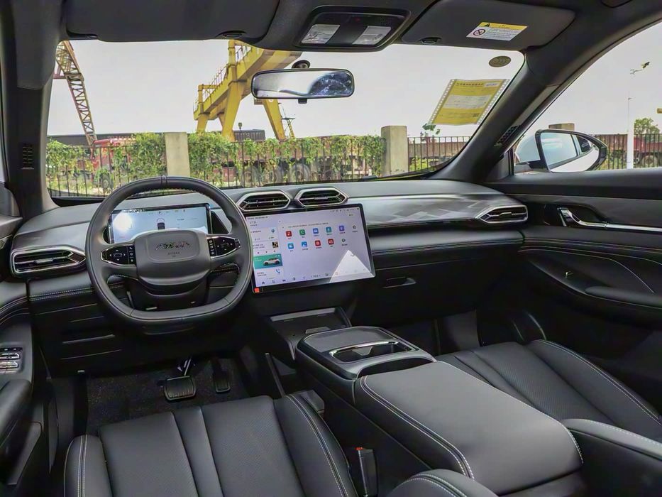 Dongfeng AEOLUS L7 электромобиль Сотувда тайёр