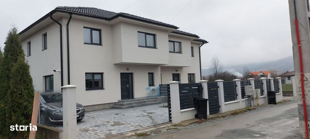 Casă de închiriat Complet mobilată și utilată 700 €/lună