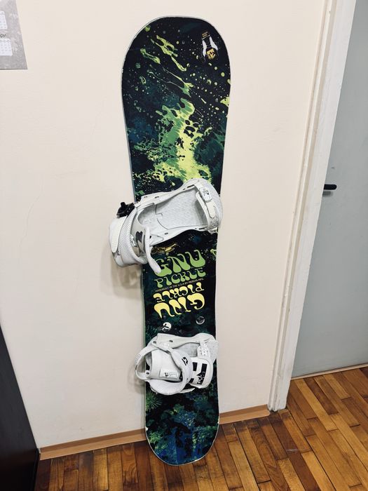 Сноуборд GNU Pickle 156 snowboard + Union автомати
