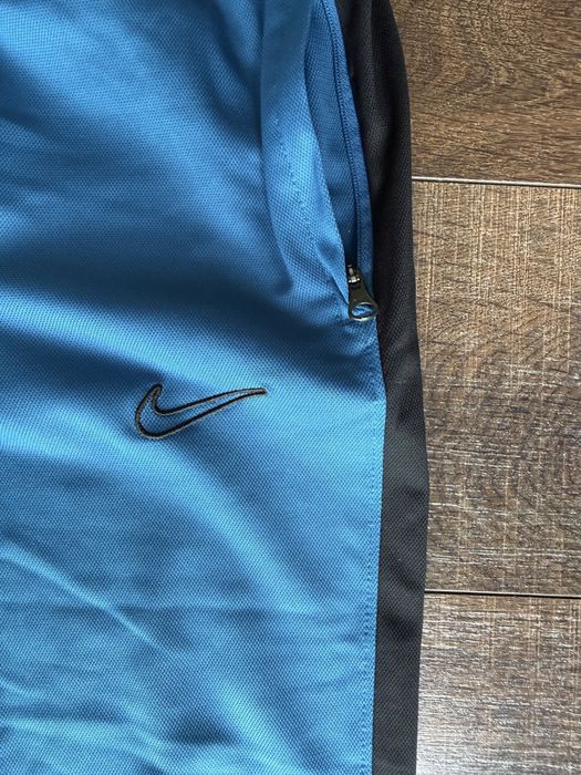 Детски спортен екип NIKE