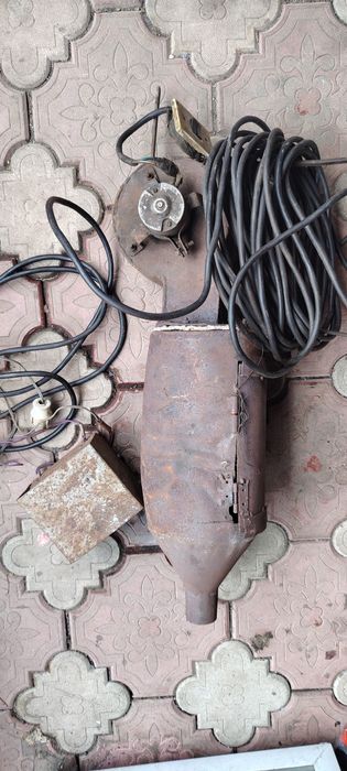 Parlitoare pe lemne elctrica