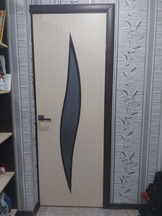 Продам межкомнатные двери