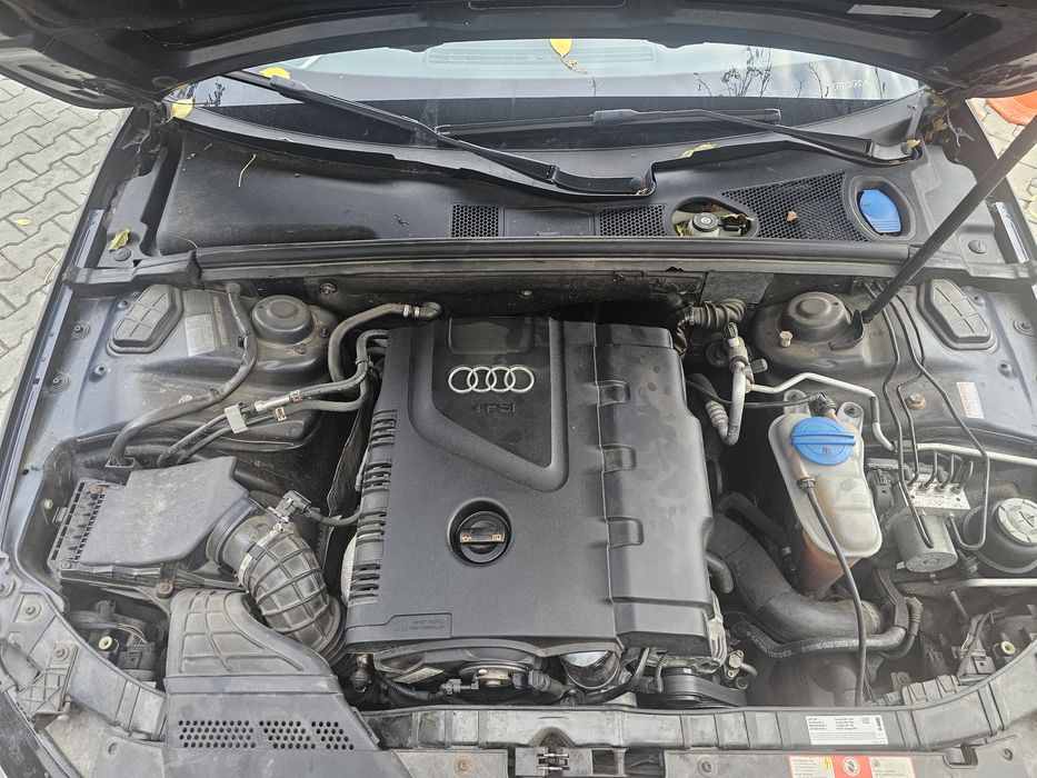 Audi A4 b8 1.8TFSI