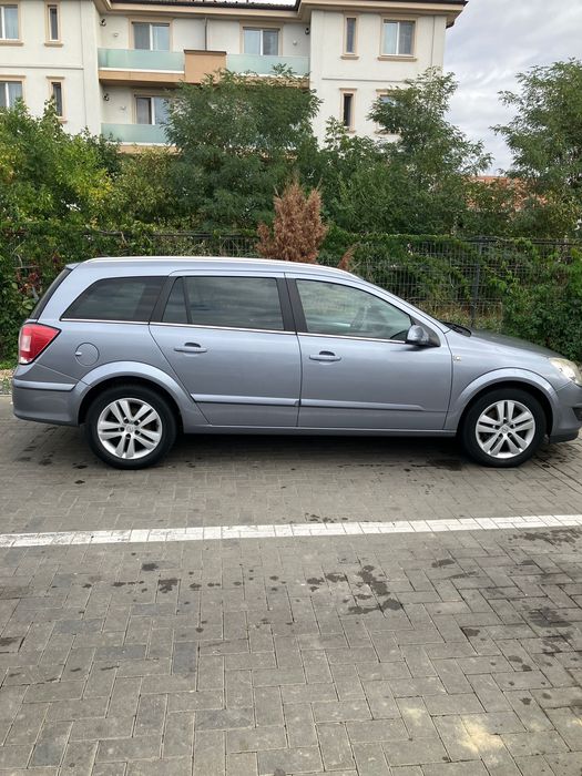 Opel Astra H intretinut 1.7 CDTI 125 cai