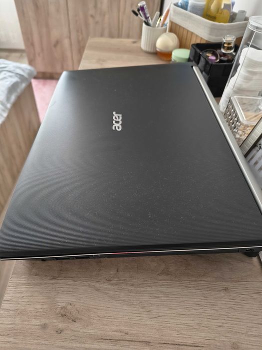 Лаптоп Acer Aspire 5