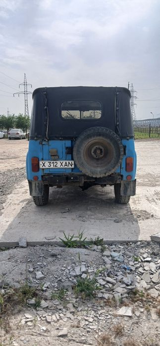 Уаз 1993 год объём 2.4