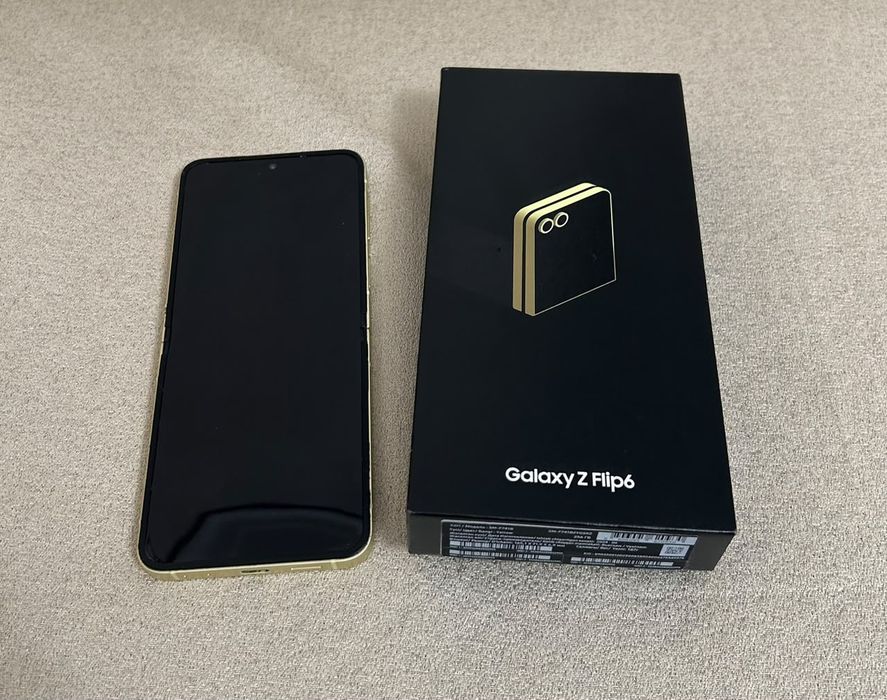 Самсунг Z Flip 6