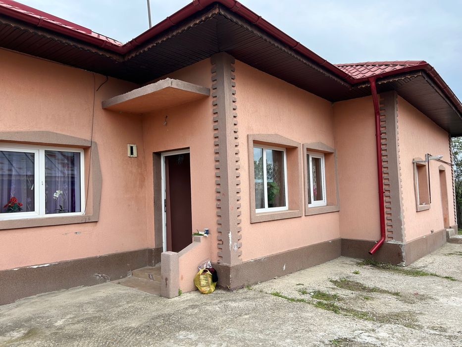 Casă de vânzare în comuna Plataresti județul Călărași