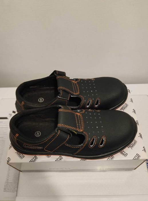 Bocanci / Pantofi cu protectie 40 Diverse Modele