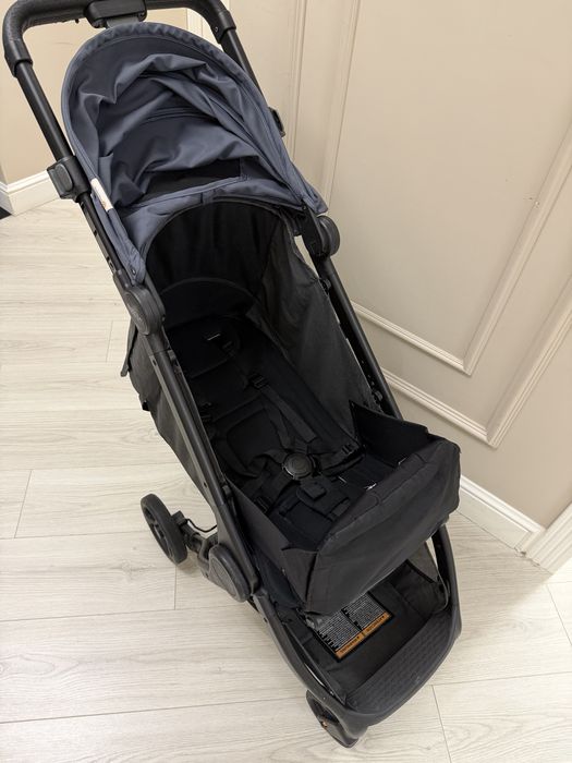 Продам коляску Ergobaby metro + deluxe 100.000