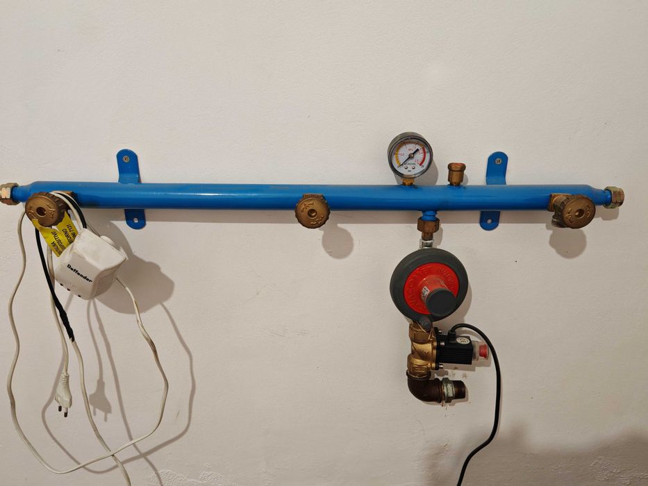 Centralina cu 3 butelii pentru GPL/butan/propan