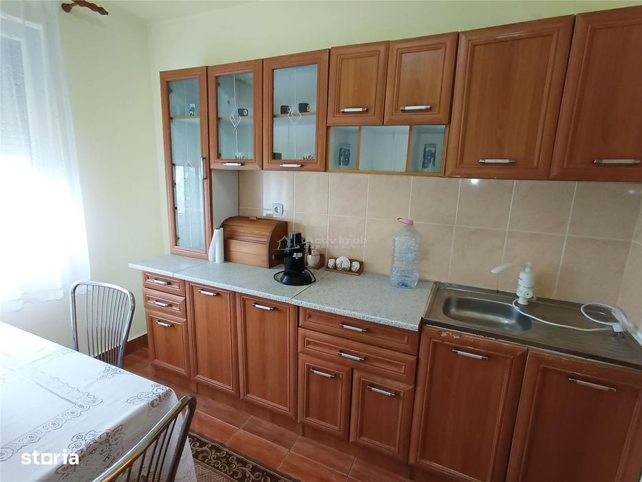Apartament 2 cam. in Moldova Noua