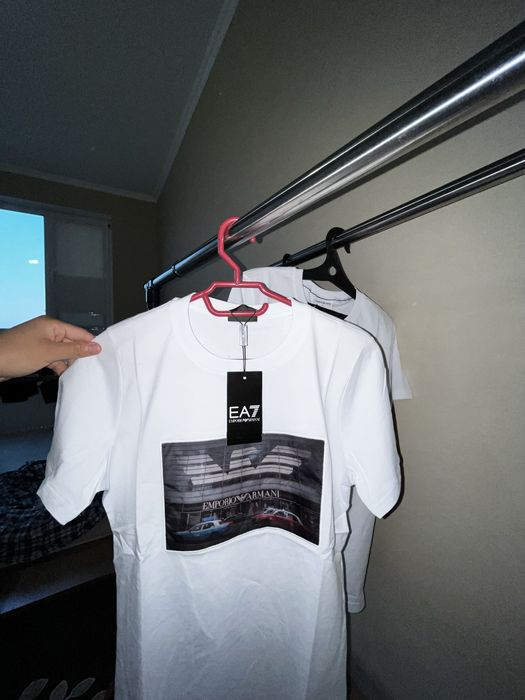 Продам футболки