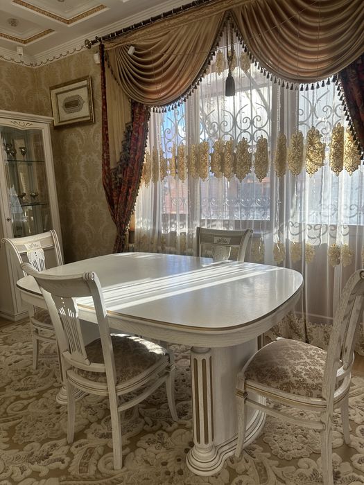 СТОЛ + СТУЛЬЯ ( 10шт ), настоящее дерево