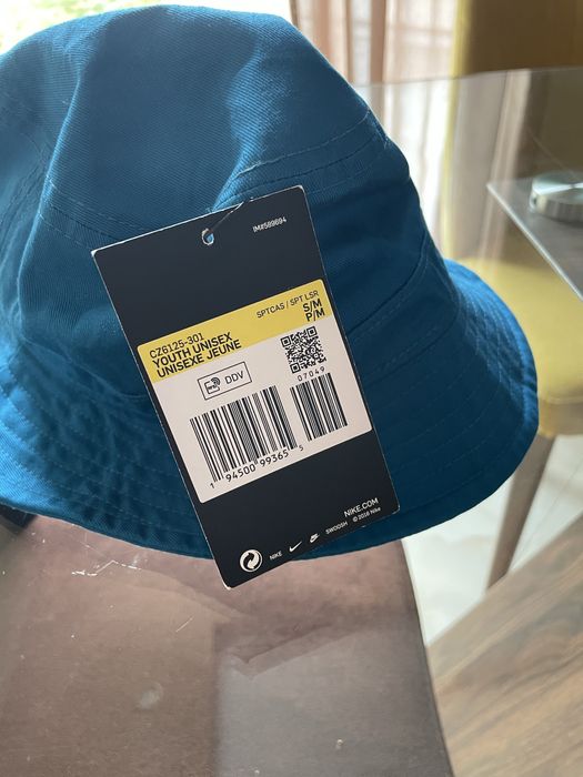 Шапка nike (тип идиотка) 100% оригинал