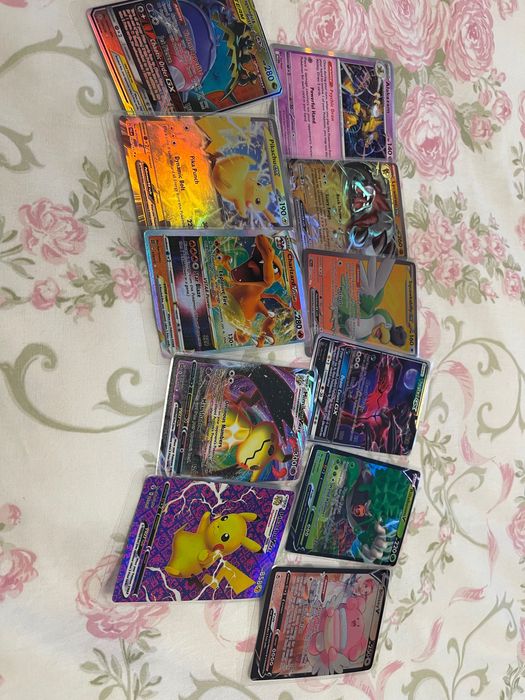 POKÉMON колекционерски карти.Оригинални!