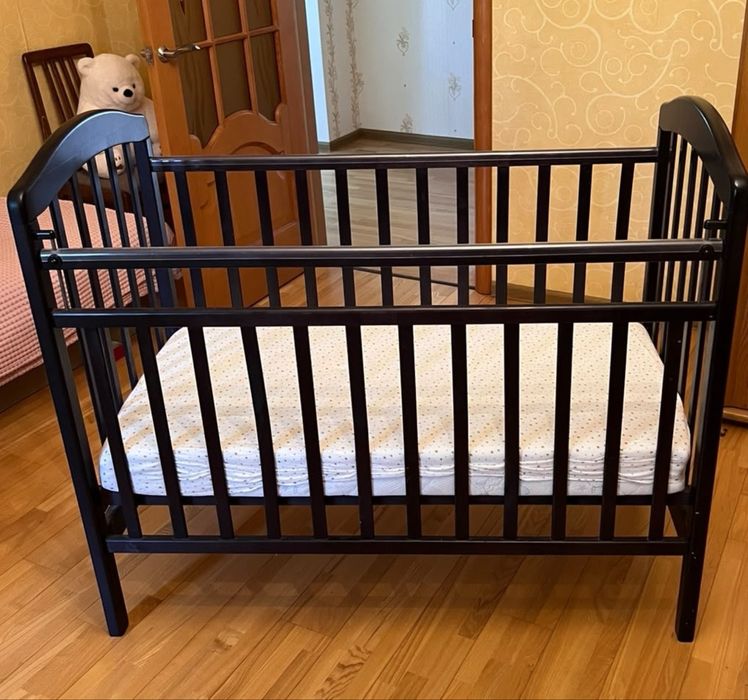 Кроватка для малыша