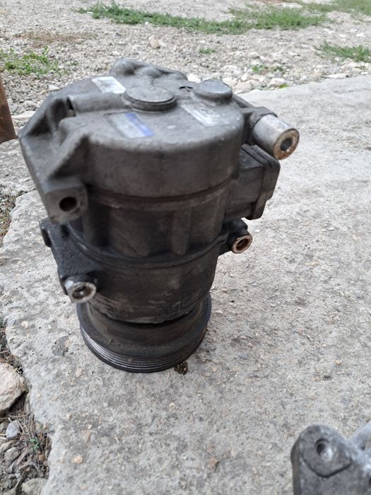 Компресор климатик Хюндай Киа