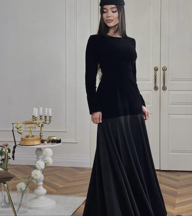 Продаю стильное чёрное платье