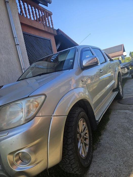 Tyota hillux unic proprietar