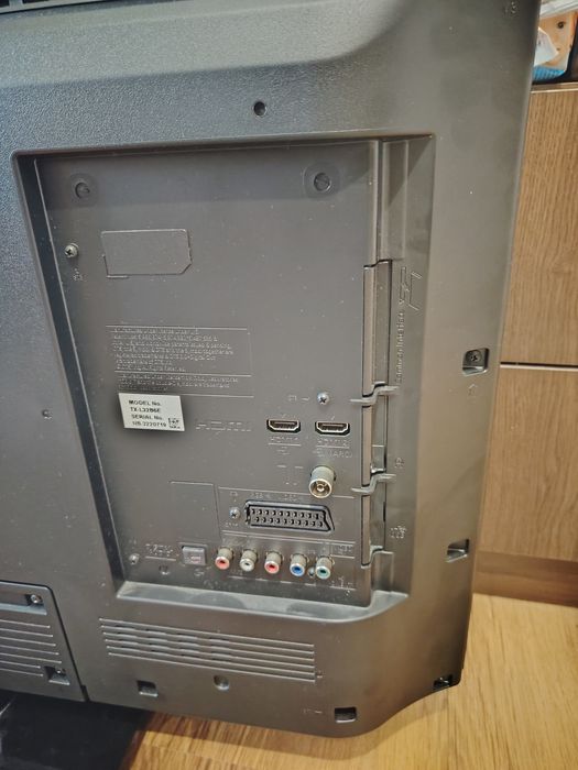 LED TV Panasonic 32" TX-L32B6E