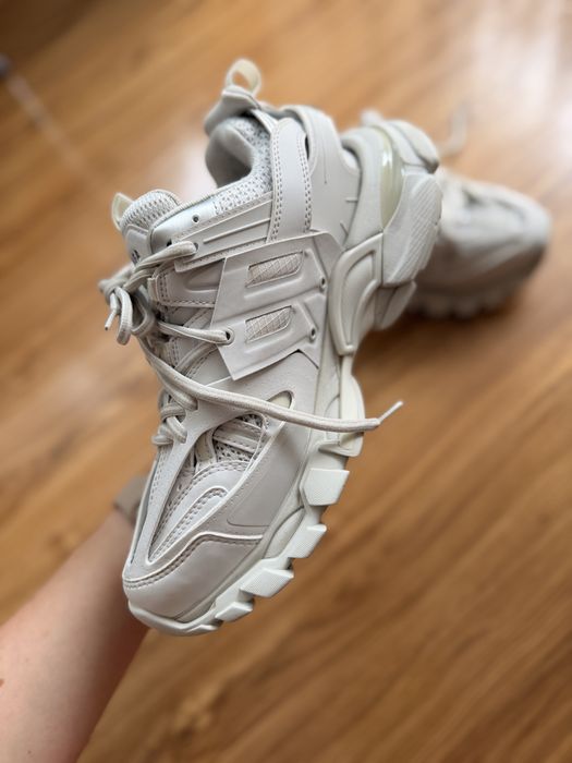 Balenciaga Track