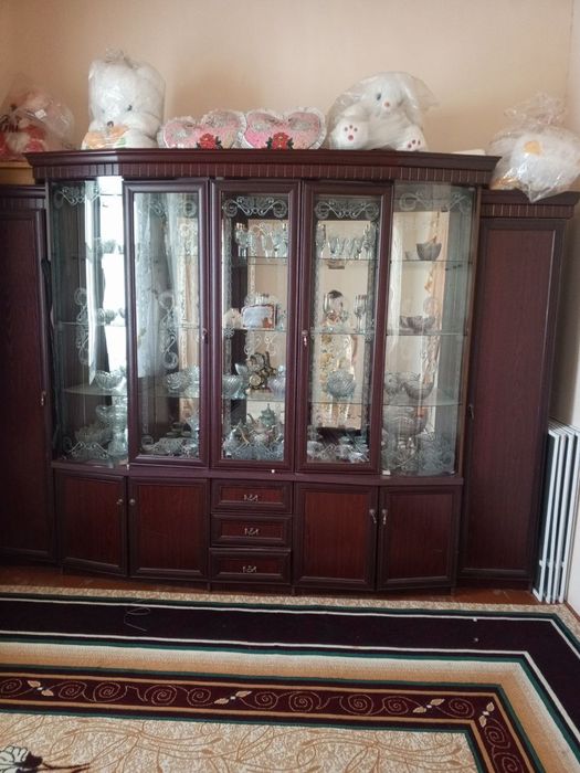 Мехмонхона учун стенка (горка) холати идеал размер 3.20х2.30