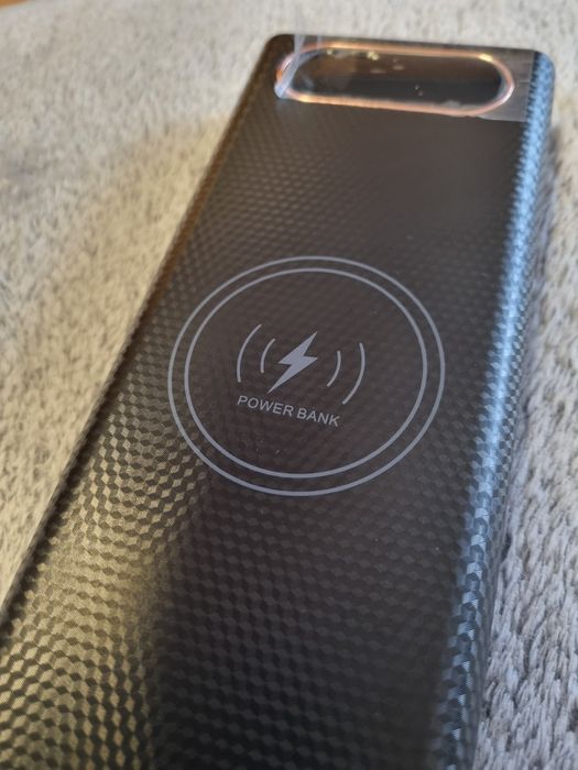 Powerbank cu încărcare wireless 20 000 A