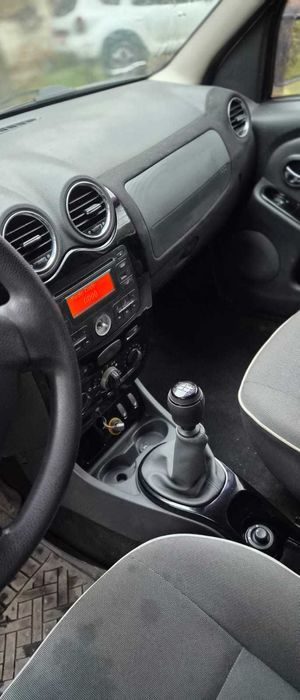 Bord logan cu mp3 Logan 2 +panouri uși duster