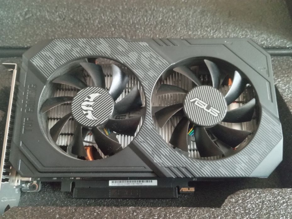 Видеокарта GTX 1650S 4GB
