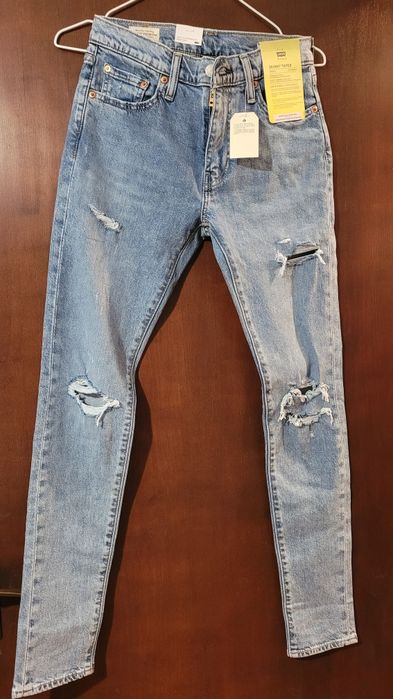 Jeans Levi's Skinny Taper (nou, cu eticheta)