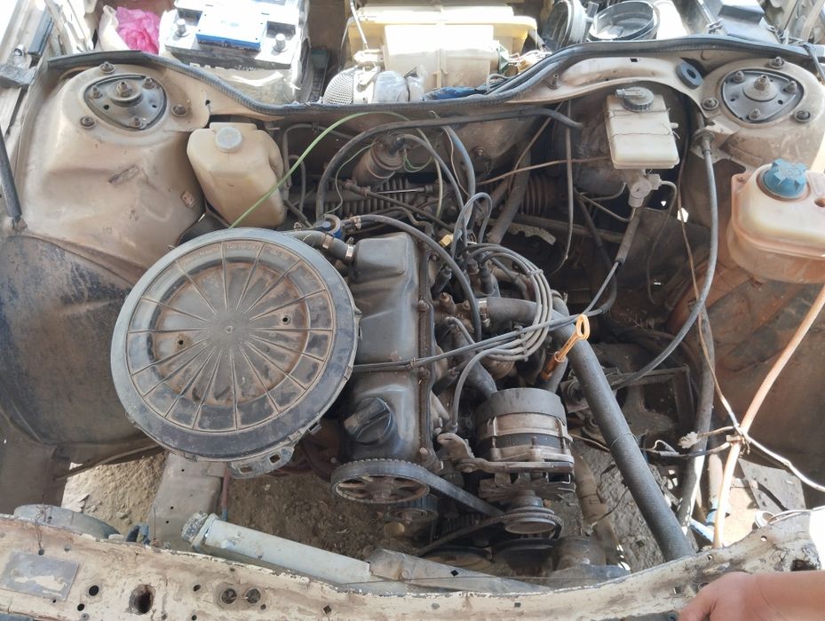 Ауди 100 сатлады