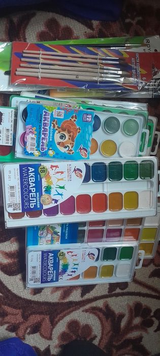 Канцелярские принадлежности